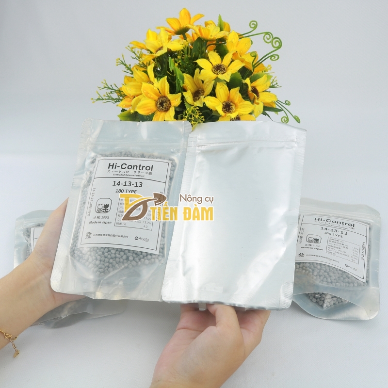 Hi-control 14-13-13 tan chậm gói 200g